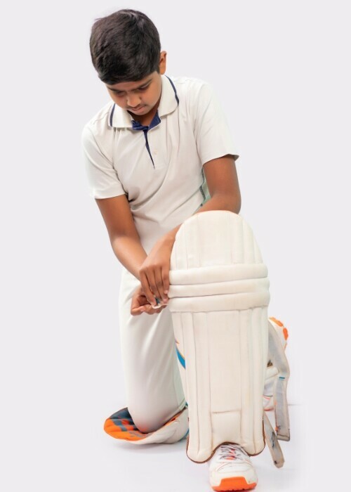 Cricket pads for juniors